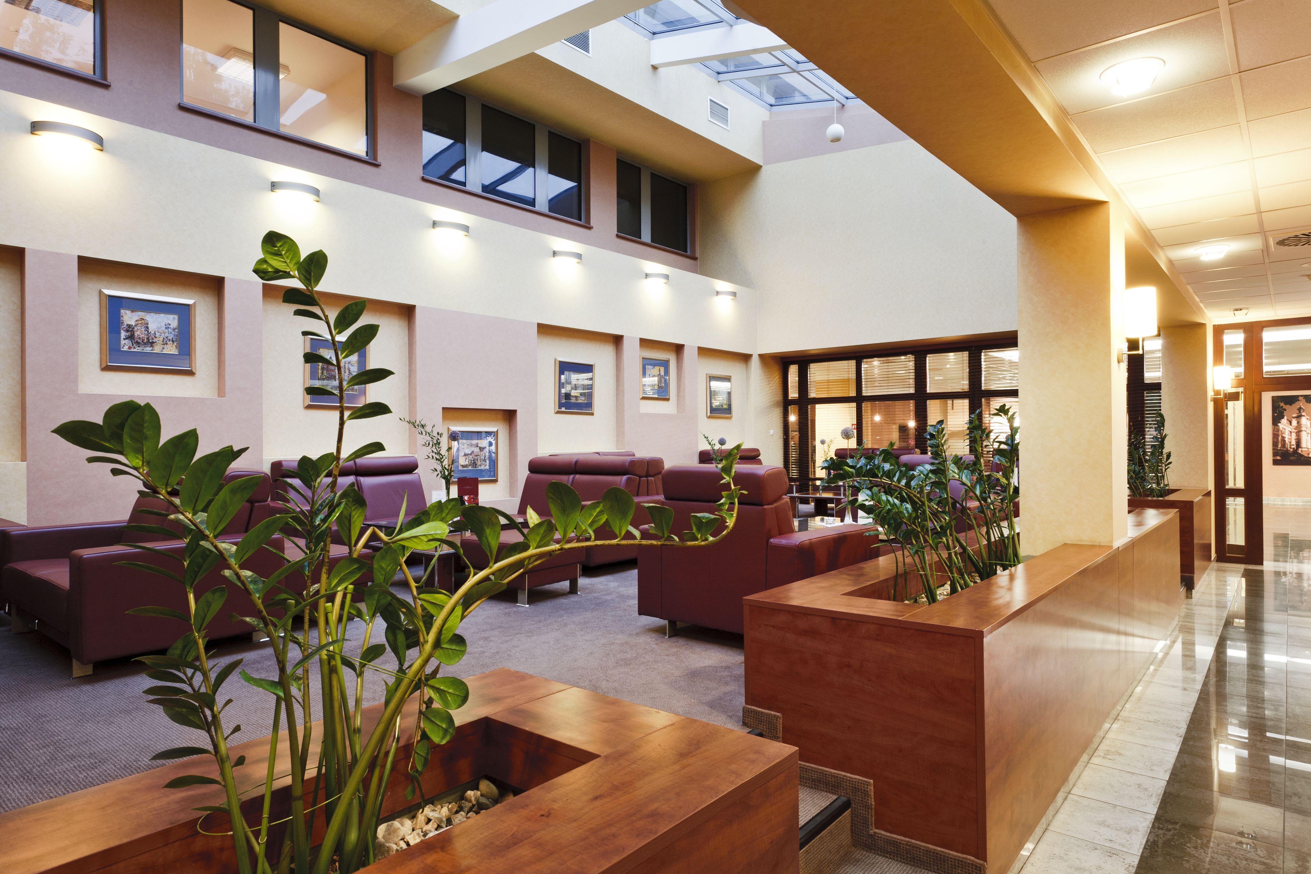Qubus Hotel Легниця Екстер'єр фото